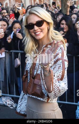 Chiara Ferragni al di fuori della sfilata di Fendi durante la settimana della Moda di Milano, il 14 2019 gennaio (Foto di Mairo Cinquetti/NurPhoto) Foto Stock