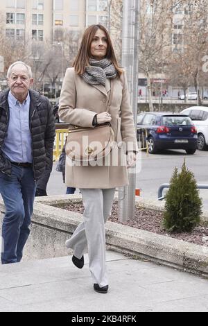 Nagore Aranburu donna di Xabi Alonso dopo aver testimoniato alla Corte Provinciale di Madrid per il processo di evasione fiscale a Madrid, Spagna, il 22 gennaio 2019. (Foto di Oscar Gonzalez/NurPhoto) Foto Stock