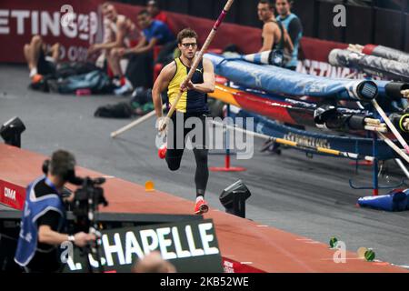 Axel Chapelle (fra) compete in pole vault durante l'Athletics Indoor Meeting di Parigi 2019, presso l'AccorHotels Arena (Bercy) di Parigi, Francia, il 27 gennaio 2019. Il Meeting de Paris Indoor è uno dei 16 eventi che compongono la serie European Athletics Indoor Permit Meeting. Cinque di loro si svolgono in Francia e la serie si svolge fino al 24 febbraio con l'All Star Perche a Clermont-Ferrand, meno di una settimana prima dell'inizio dei campionati europei di atletica indoor di Glasgow 2019. (Foto di Michel Stoupak/NurPhoto) Foto Stock