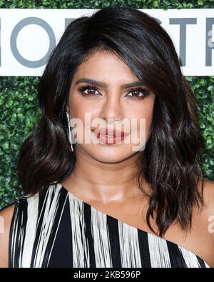 MANHATTAN, NEW YORK CITY, NEW YORK, USA - 04 SETTEMBRE: L'attrice Priyanka Chopra Jonas indossa un abito MONSE, anelli da Colette e orecchini da Deborah Pagani arriva al 2019 Couture Council Luncheon in onore di Christian Louboutin tenuto al David H. Koch Theater al Lincoln Center il 4 settembre 2019 a Manhattan, New York City, New York, Stati Uniti. (Foto di Xavier Collin/Image Press Agency/NurPhoto) Foto Stock