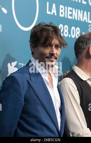 L'attore STATUNITENSE Johnny Depp partecipa a una fotocall del film ''Waiting for the Barbarians'' presentato in concorso il 6 settembre 2019 durante il 76th° Festival del Cinema di Venezia al Lido di Venezia. (Foto di Filippo Ciappi/NurPhoto) Foto Stock