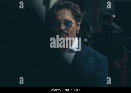 Johnny Depp cammina sul tappeto rosso davanti alla proiezione ''Waiting for the Barbarians'' durante il 76th° Festival del Cinema di Venezia alla Sala Grande, il 06 settembre 2019 a Venezia. (Foto di Luca Carlino/NurPhoto) Foto Stock