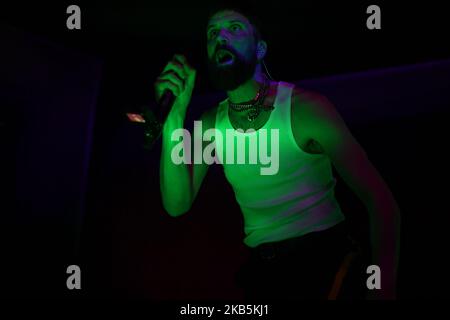 Cantanti e chitarrista britannico The S.L.P. (Vero nome Sergio Pizzorno) suona dal vivo alla Earth Hackney di Londra, il 9 settembre 2019. La S.L.P. è il progetto solista del chitarrista e compositore Kasabian Sergio Pizzorno. (Foto di Alberto Pezzali/NurPhoto) Foto Stock