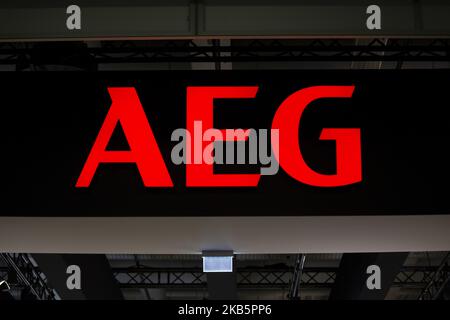 Il logo di AEG durante la fiera internazionale dell'elettronica e dell'innovazione IFA di Berlino il 11 settembre 2019. (Foto di Emmanuele Contini/NurPhoto) Foto Stock