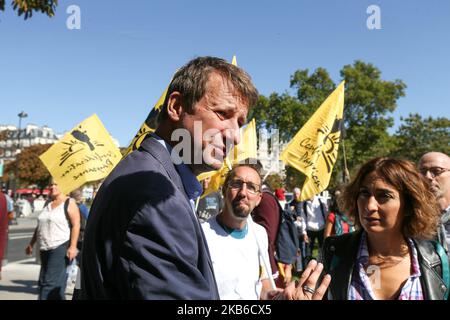 Europe Ecologie Les Verts (EELV) member of the European parliament Yannick Jadot takes part in a protest to draw the attention of global warming and climate change on September 20, 2019 in Paris, place de la Nation, as part of a global climate action day. The Climate Action Day is a worldwide movement of young people who are worried about climate change. Since 2012 young people in several countries of the world start concrete actions for climate protection before every UN-Climate Conference. (Photo by Michel Stoupak/NurPhoto) Stock Photo