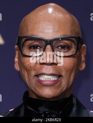 LOS ANGELES, CALIFORNIA, USA - SETTEMBRE 22: RuPaul si pone nella sala stampa al Primetime Emmy Awards 71st che si tiene al Microsoft Theater L.A. Live on September 22, 2019 a Los Angeles, California, Stati Uniti. (Foto di Xavier Collin/Image Press Agency/NurPhoto) Foto Stock