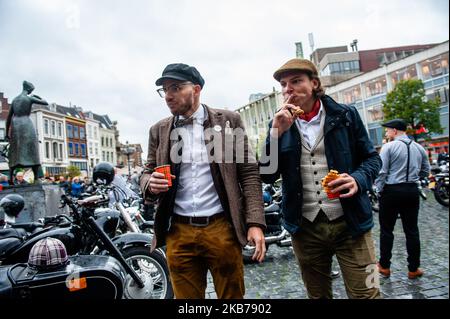 L'Esigne Gentleman's Ride si è tenuta a Nijmegen, Olanda, il 29 settembre 2019. L'illustre Gentleman's Ride unisce motociclisti in stile classico e vintage in tutto il mondo per raccogliere fondi e consapevolezza per la ricerca sul cancro alla prostata e la salute mentale degli uomini. (Foto di Romy Arroyo Fernandez/NurPhoto) Foto Stock