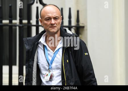 Special Advisor Dominic Cummings leaves 10 Downing Street leaves with British Prime Minister Boris Johnson in London on October 3, 2019. Johnson presented a revised plan for the EU withdrawal agreement at the Conservative Party conference (Photo by Alberto Pezzali/NurPhoto) Stock Photo