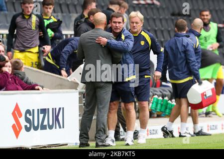 Paul Tisdale, manager DI MK Dons e Nigel Clough, manager di Burton Albion, durante la seconda metà della partita della Sky Bet League 1 tra MK Dons e Burton Albion, presso lo Stadio MK, Milton Keynes, sabato 5th ottobre 2019. (Foto di John Cripps/MI News/NurPhoto) Foto Stock