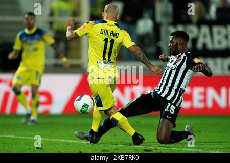 Cristian Galano di Pescara Calcio 1936 segna un goal durante la partita italiana Serie B 2019/2020 tra Ascoli Calcio 1898 FC e Pescara Calcio 1936 allo Stadio Cino e Lillo del Duca il 06 ottobre 2019 ad Ascoli Piceno. (Foto di Danilo di Giovanni/NurPhoto) Foto Stock