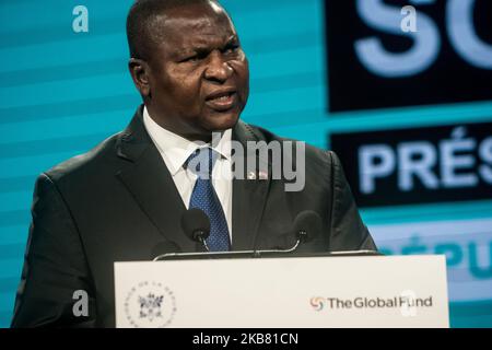 Il Presidente della Repubblica Centrafricana Faustin-Archange Touadéra ha tenuto un discorso nella giornata della raccolta fondi alla sesta Conferenza del Fondo Mondiale a Lione, in Francia, il 10 ottobre 2019. (Foto di Nicolas Liponne/NurPhoto) Foto Stock