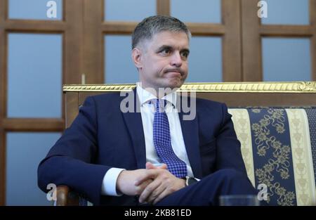 Ministro degli esteri dell'Ucraina Vadim Priestayko durante un'intervista per i media ucraini a Kiev. Ucraina, Giovedi, 10 ottobre 2019 dal 29 agosto 2019, il ministro degli Affari Esteri dell'Ucraina nel governo di Goncharuk. (Foto di Danil Shamkin/NurPhoto) Foto Stock