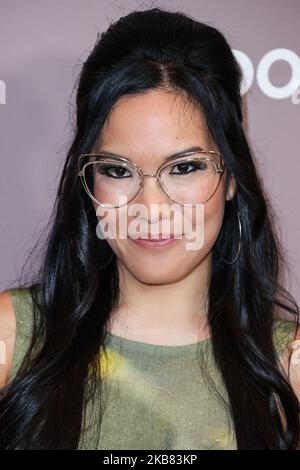 BEVERLY HILLS, LOS ANGELES, CALIFORNIA, USA - 11 OTTOBRE: L'attrice Ali Wong arriva al Variety's Power of Women Los Angeles 2019 che si tiene presso il Beverly Wilshire Hotel (A Four Seasons Hotel) il 11 ottobre 2019 a Beverly Hills, Los Angeles, California, Stati Uniti. (Foto di Xavier Collin/Image Press Agency/NurPhoto) Foto Stock