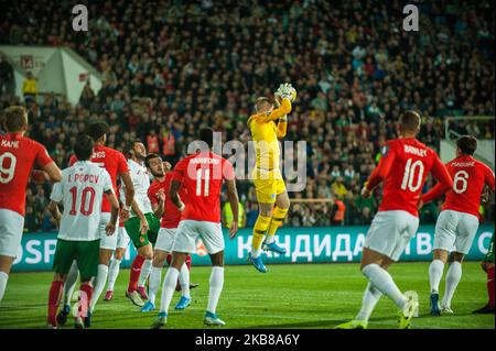 Jordan Pickford d'Inghilterra, durante le Qualifiche UEFA EURO 2020 Bulgaria / Inghilterra allo Stadio Nazionale Vasil Levski, Sofia, Bulgaria il 14 ottobre 2019 (Photo by Hristo Rusev/NurPhoto) Foto Stock