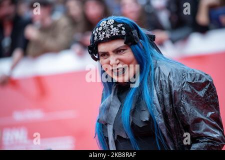 Loredana Bertè partecipa al tappeto rosso del film "la Famiglia Addams" durante il Festival Alice nella Città del 20 ottobre 2019 a Roma. Partecipa al tappeto rosso del film "la Famiglia Addams" durante il Festival Alice nella Città del 20 ottobre 2019 a Roma. (Foto di Mauro Fagiani/NurPhoto) Foto Stock