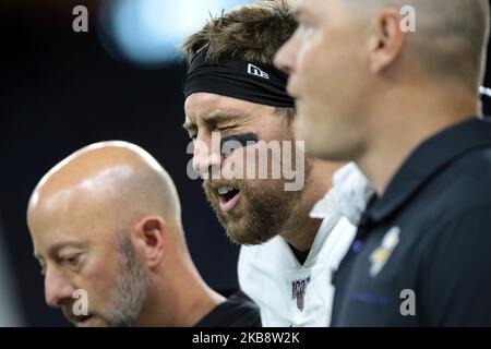 Il ricevitore del Minnesota Vikings Adam Thielen (19) si lamenta di dolore dopo aver fatto un touchdown durante la prima metà di una partita di football NFL contro i Detroit Lions a Detroit, Michigan USA, domenica 20 ottobre 2019 (Foto di Jorge Lemus/NurPhoto) Foto Stock