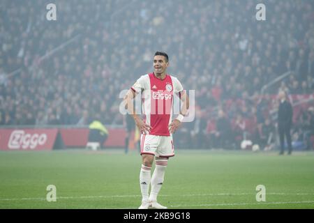 Dusan Tadic di Ajax Amsterdam durante la partita di eredivie tra Ajax Amsterdam e Feyenoord Rotterdam alla Johan-Cruyff-Arena il 27 ottobre 2019 ad Amsterdam, Olanda. (Foto di Peter Niedung/NurPhoto) Foto Stock