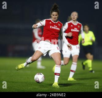 Jennifer Beattie of Arsenal durante la UEFA Women's Champions League Round of 16 leg 2 match tra Arsenal Women e Slavia Praha Women al Meadow Park Stadium il 31 ottobre 2019 a Borehamwood, Inghilterra (Photo by Action Foto Sport/NurPhoto) Foto Stock