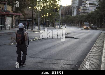 Protesta continua nel centro di Santiago del Cile, contro il governo di Sebastián Piñera. Ottobre 31. 2019 Santiago del Cile. (Foto di Claudio Abarca Sandoval/NurPhoto) Foto Stock