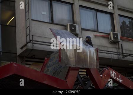 Protesta continua nel centro di Santiago del Cile, contro il governo di Sebastián Piñera. Ottobre 31. 2019 Santiago del Cile. (Foto di Claudio Abarca Sandoval/NurPhoto) Foto Stock