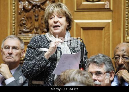 Il Senatore Cartron Francoise partecipa a una sessione di interrogazioni al governo al Senato il 06 ottobre 2019 a Parigi, in Francia. (Foto di Daniel Pier/NurPhoto) Foto Stock