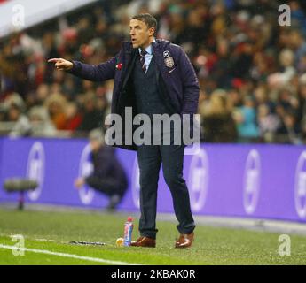 Phil Nevill manager of England Women durante il Women's International friendly tra England Women e Germany Women allo stadio di Wembley a Londra, Inghilterra il 09 novembre 2019 (Photo by Action Foto Sport/NurPhoto) Foto Stock