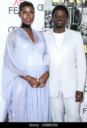 HOLLYWOOD, LOS ANGELES, CALIFORNIA, USA - 14 NOVEMBRE: L'attrice Jodie Turner-Smith e l'attore Daniel Kaluuya arrivano all'AFI FEST 2019 - Opening Night Gala - Premiere of Universal Pictures 'Queen and Slim' tenuto al TCL Chinese Theatre IMAX il 14 novembre 2019 a Hollywood, Los Angeles, California, Stati Uniti. (Foto di Xavier Collin/Image Press Agency/NurPhoto) Foto Stock