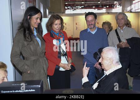 Begoña Villacis e S.A.R. Doña Pilar de Borbón, sono presenti all'inaugurazione di El Rastrillo de Nuevo futuro 2019 a Madrid. 16 novembre 2019 Spagna (Foto di Oscar Gonzalez/NurPhoto) Foto Stock