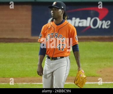 Philadelphia, Stati Uniti. 03rd Nov 2022. Il sollievo della caraffa di Houston Astros Rafael Montero reagisce dopo che i Philadelphia Phillies Jean Segura hanno colpito un singolo rbi nell'ottava edizione del gioco cinque della World Series 2022 al Citizens Bank Park di Philadelphia giovedì 3 novembre 2022. Foto di Ray Stubblebine/UPI Credit: UPI/Alamy Live News Foto Stock