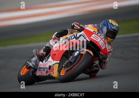 Jorge Lorenzo (99) di Spagna e Repsol Honda Team durante la gara del Gran Premio Motul de la Comunitat Valenciana sul circuito Ricardo Tormo il 17 novembre 2019 a Valencia, Spagna. (Foto di Jose Breton/Pics Action/NurPhoto) Foto Stock