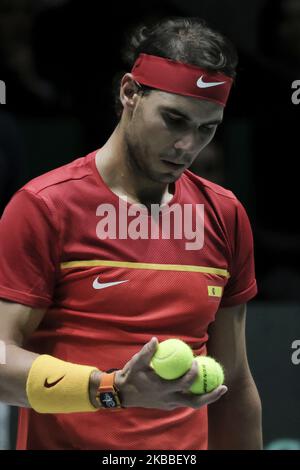 Rafael Nadal di Spagna durante il suo secondo turno di singolare match semi-finali giocato contro Daniel Evans d'Inghilterra durante il giorno 6 della Coppa Davis 2019 a la Caja Magica il 23 novembre 2019 a Madrid, Spagna. (Foto di Oscar Gonzalez/NurPhoto) Foto Stock