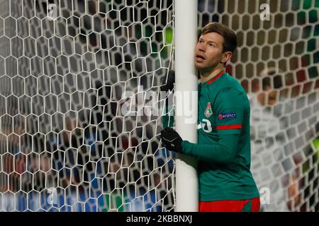 Fedor Smolov di Lokomotiv Moskva si occupa della partita UEFA Champions League Group D tra Lokomotiv Moskva e Bayer Leverkusen il 26 novembre 2019 presso la RZD Arena di Mosca, Russia. (Foto di Mike Kireev/NurPhoto) Foto Stock