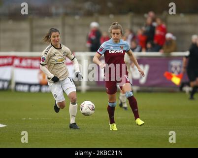 L-R Jane Ross of Manchester United Women and Kate Longhurst of West Ham United WFC durante la partita della Super League di Barclays Women's tra West Ham United Women e Manchester United al Rush Green Stadium il 01 dicembre 2019 a Dagenham, Inghilterra (Photo by Action Foto Sport/NurPhoto) Foto Stock