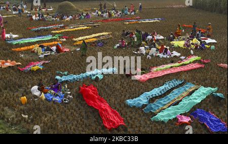 Devotees prepare to spend night under open sky just one day ahead of the major day of Gadhimai festival on Monday, December 2, 2019 in Bara district, some 160 kilometers away from Kathmandu. Gadhimai is a popular festival, which is celebrated every five years, where animals like buffaloes and goats are sacrificed. This year, sacrifices will take place on Tuesday and Wednesday. (Photo by Saroj Baizu/NurPhoto) Stock Photo