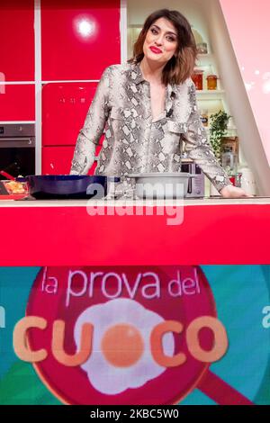 Direttore italiano Elisa Isoardi durante la trasmissione televisiva L''a prova del gioco'', a Roma, Italia, il 4 dicembre 2019. (Foto di Mauro Fagiani/NurPhoto) Foto Stock