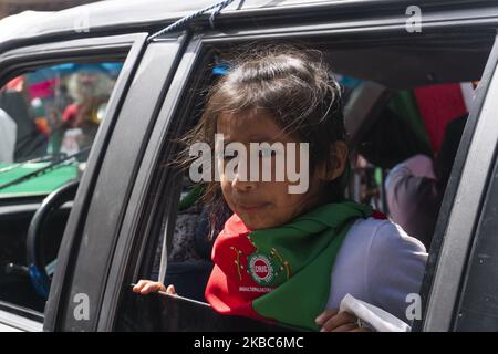 Profondità indigena di Cauca nel terzo sciopero nazionale nella città di Bogota, Colombia, il 4 dicembre 2019. Si tratta del terzo sciopero nazionale che si è avvicendato in due settimane tra le proteste in corso contro le politiche sociali, di sicurezza ed economiche del Presidente Ivan Duque. Cinque persone sono morte in seguito alle proteste dal novembre 21. (Foto di Daniel Garzon Herazo/NurPhoto) Foto Stock