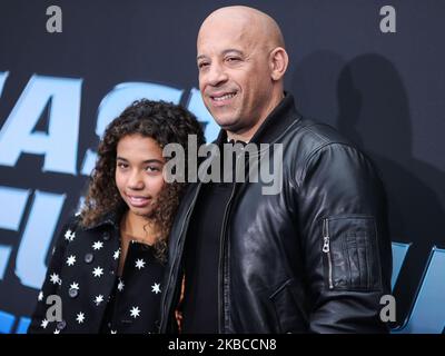UNIVERSAL CITY, LOS ANGELES, CALIFORNIA, USA - DICEMBRE 07: Similce Diesel e il padre/attore Vin Diesel arrivano alla Los Angeles Premiere di Netflix 'Fast and Furious: Spy Racers' tenutasi all'Universal Cinema AMC di CityWalk Hollywood il 7 Dicembre 2019 a Universal City, Los Angeles, California, Stati Uniti. (Foto di Xavier Collin/Image Press Agency/NurPhoto) Foto Stock