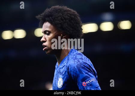 Chelsea centrocampista Willian (10) durante la partita H del gruppo UEFA Champions League Chelsea FC - Lille OSC, il 10 dicembre 2019 a Londra, Gran Bretagna. (Foto di Jakub Porzycki/NurPhoto) Foto Stock