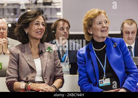 Patricia Botin, Presidente Banco Santander, a sinistra, Mary Robinson, ex Presidente dell'Irlanda, a destra, partecipa all'evento ad alto livello Globate Climate Action che si terrà al vertice del COP25 di Madrid. (Foto di Celestino Arce/NurPhoto) Foto Stock