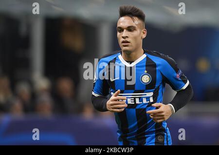 Lautaro Martinez dell'Inter di Milano durante la partita di gruppo F della UEFA Champions League tra l'Inter e il FC Barcelona allo Stadio Giuseppe Meazza il 10 dicembre 2019 a Milano. (Foto di Jose Breton/Pics Action/NurPhoto) Foto Stock