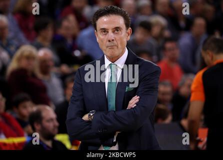 Rick Pitino durante la partita tra FC Barcelona e Panathinaikos BC, corrispondente alla settimana 13 dell'Eurolega, disputata al Palau Blaugrana, il 13th dicembre 2019, a Barcellona, Spagna. (Foto di Joan Valls/Urbanandsport /NurPhoto) Foto Stock