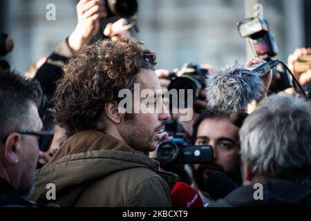 Il portavoce dei 'Sardines', un movimento popolare italiano contro il populismo di destra, Mattia Santori, parla durante un incontro a San Giovanni in Piazza Lateranense il 14 dicembre 2019 a Roma (Foto di Andrea Ronchini/NurPhoto) Foto Stock
