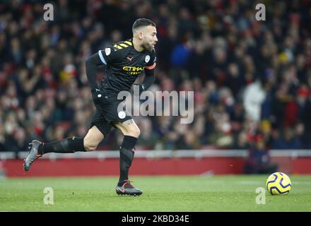 Nicolas Otamendi di Manchester City in azione durante la Premier League inglese tra l'Arsenal e Manchester City allo stadio Emirates , Londra, Inghilterra il 15 dicembre 2019. (Foto di Action Foto Sport/NurPhoto) Foto Stock