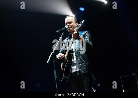 Gigi D’Alessio suona dal vivo a Milano il 23 2014 maggio. Gigi D’Alessio è un cantante italiano e cantautore napoletano. Nella sua carriera, ha venduto oltre 20 milioni di record. (Foto di Mairo Cinquetti/NurPhoto) Foto Stock