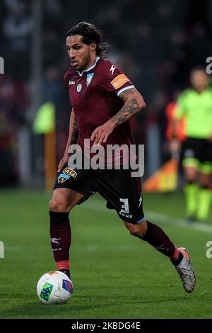 Walter Lopez di US Salernitana 1919 durante la partita di Serie B tra US Salernitana 1919 e Pordenone Calcio allo Stadio Arechi, Salerno, Italia il 26 dicembre 2019 (Foto di Giuseppe Maffia/NurPhoto) Foto Stock