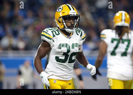 Green Bay Packers che corre indietro Tyler Ervin (32) viene visto durante la prima metà di una partita di football NFL contro i Detroit Lions a Detroit, Michigan USA, domenica 29 dicembre 2019 (Foto di Jorge Lemus/NurPhoto) Foto Stock