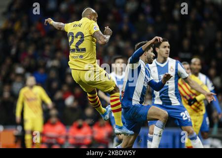 22 Arturo Vidal dal Cile del FC Barcelona durante la partita della Liga tra RCD Espanyol e FC Barcelona e allo Stadio RCD il 04 gennaio 2020 a Barcellona, Spagna. (Foto di Xavier Bonilla/NurPhoto) Foto Stock