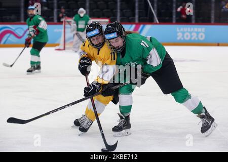 #11 Leonie Bottcher (GER/Team Yellow) battaglie per il puck durante le Olimpiadi invernali dei giovani di Losanna 2020 del 3 gennaio 2020 a Losanna, Svizzera, il 10° gennaio 3. (Foto di Dominika Zarzycka/NurPhoto) Foto Stock