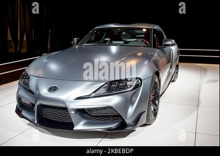 Al Brussels Dream Cars Show 2020 il marchio Toyota espone il suo nuovo modello Supra - 09 gennaio 2020, Bruxelles (Foto di Daniel Pier/NurPhoto) Foto Stock