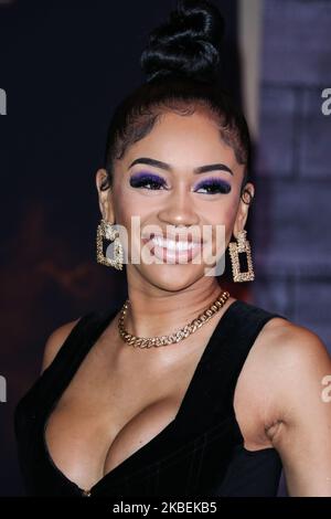 HOLLYWOOD, LOS ANGELES, CALIFORNIA, USA - 14 GENNAIO: Il rapper Saweetie arriva alla Los Angeles Premiere of Columbia Pictures 'Bad Boys for Life' tenutasi al TCL Chinese Theatre IMAX il 14 gennaio 2020 a Hollywood, Los Angeles, California, Stati Uniti. (Foto di Xavier Collin/Image Press Agency/NurPhoto) Foto Stock